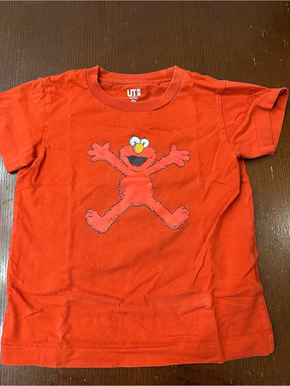 Uniqlo x KAWS Kids Red Short Sleeve Tee